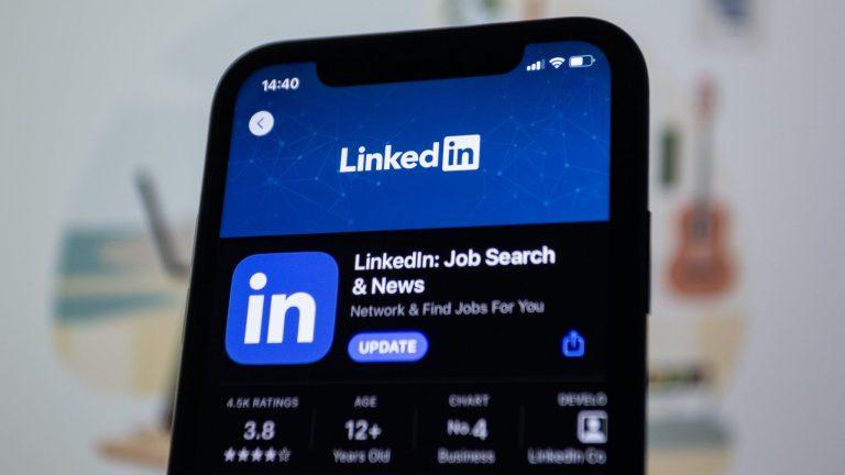 How to Create a Winning LinkedIn Business Profile in 7 Steps